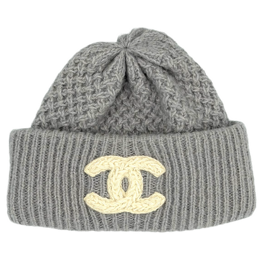 Chanel Cashmere Knit Beanie Light Grey/Ecru