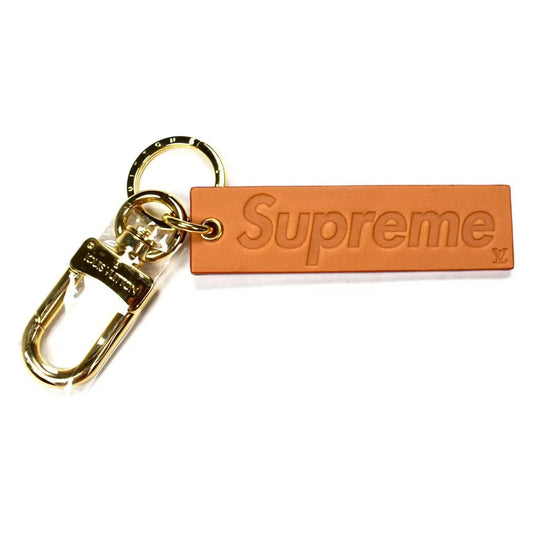 Louis Vuitton x Supreme Keychain Brown