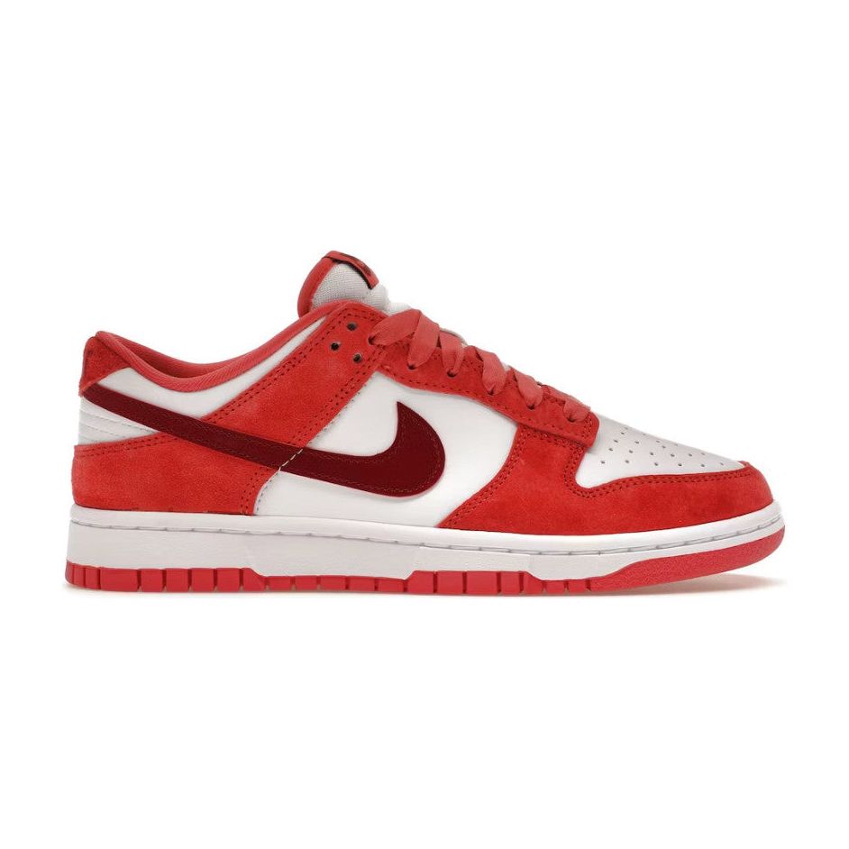 Nike Dunk Low Valentine's Day (2024) (Women's)