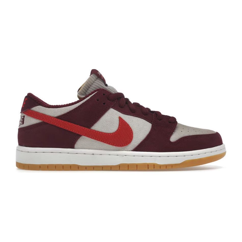 Nike SB Dunk Low Skate Like a Girl